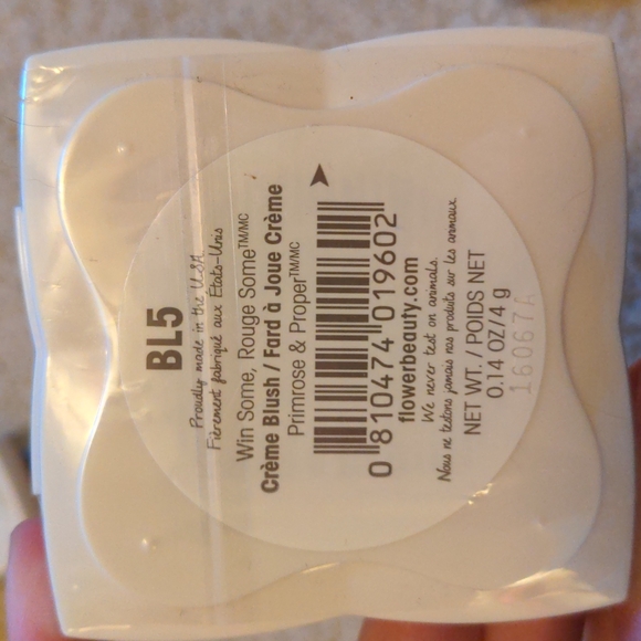 Flower Cosmetics makeup and Clinique bag set - Picture 5 of 15